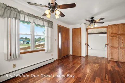 3822 Worth Road, Pinconning MI 48650 photo 4