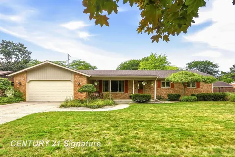 4331 Hilray Drive, Saginaw MI 48638 home for sale