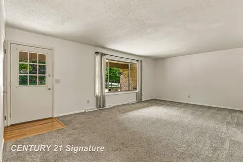 4331 Hilray Drive, Saginaw MI 48638 photo 5