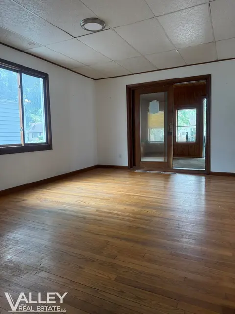 3326 Court Street, Saginaw MI 48602 photo 5