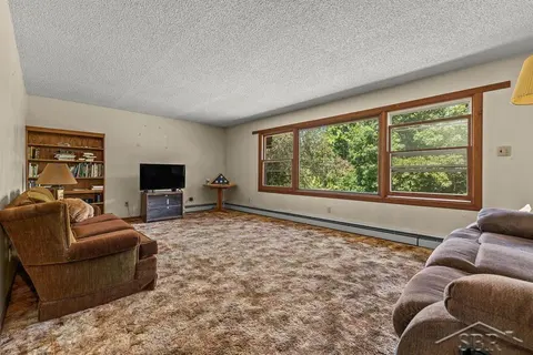 3314 N Genrich Drive, Sanford MI 48657 photo 4