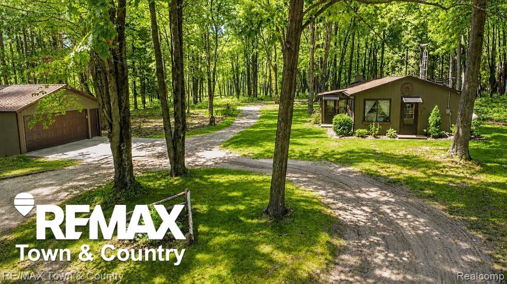 1293 Bellinger Road, Gladwin MI 48624 photo 1