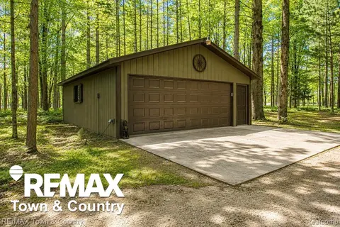 1293 Bellinger Road, Gladwin MI 48624 photo 3
