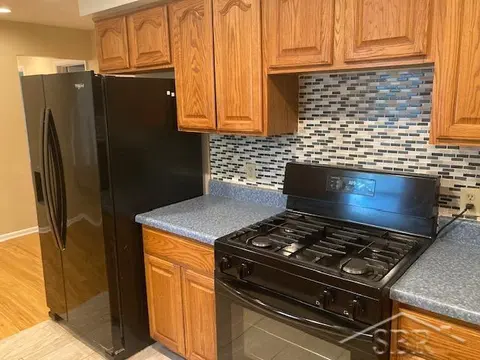 4033 Hiland Street, Saginaw MI 48601 photo 4
