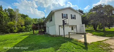 16807 Oakley Road, Chesaning MI 48616 photo 4