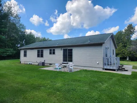 175 W M 61 Highway, Gladwin MI 48624 photo 3
