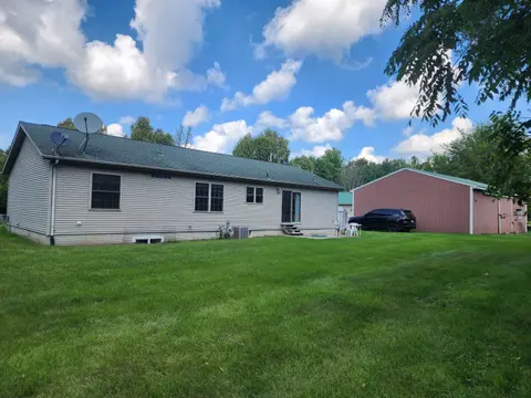 175 W M 61 Highway, Gladwin MI 48624 photo 4