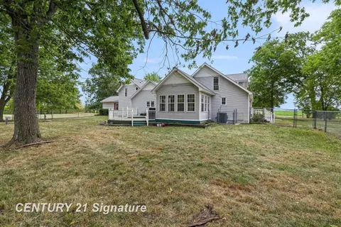 3175 S Meridian Road, Merrill MI 48637 photo 5