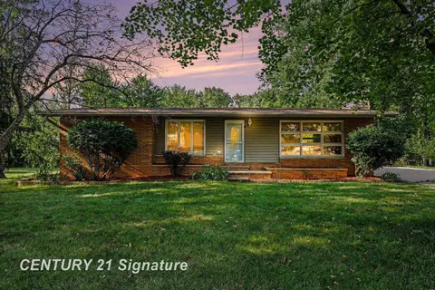 886 W Walnut Street, Saint Charles MI 48655 home for sale