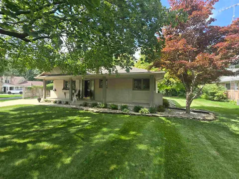 816 Campbell Drive, Owosso MI 48867 photo 2