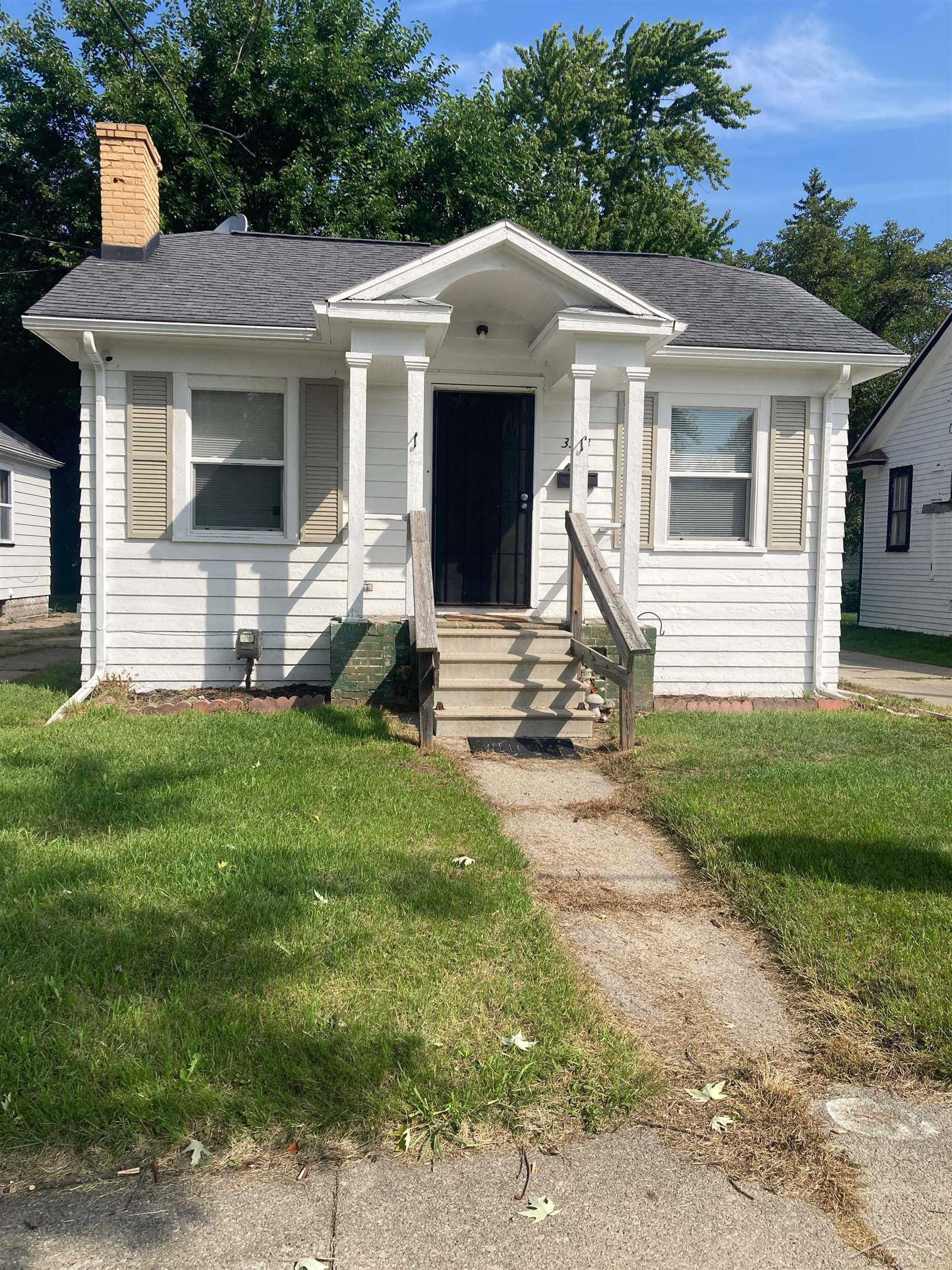3323 Webber Street, Saginaw MI 48601 photo 1