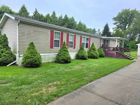 3863 N Lakeshore Road, Port Hope MI 48468 photo 2