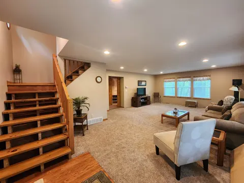 4262 S Canal Drive, Harrison MI 48625 photo 5