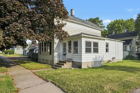 700 24th Street, Bay City MI 48708 home for sale
