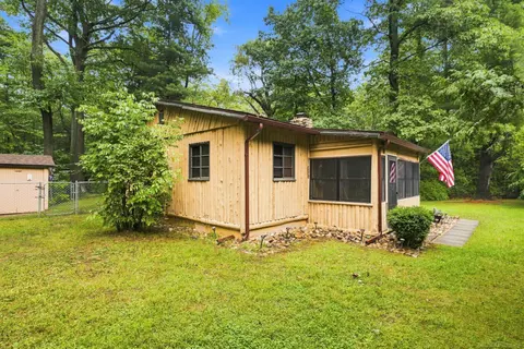7275 Cottage Lane, Lexington MI 48450 photo 3