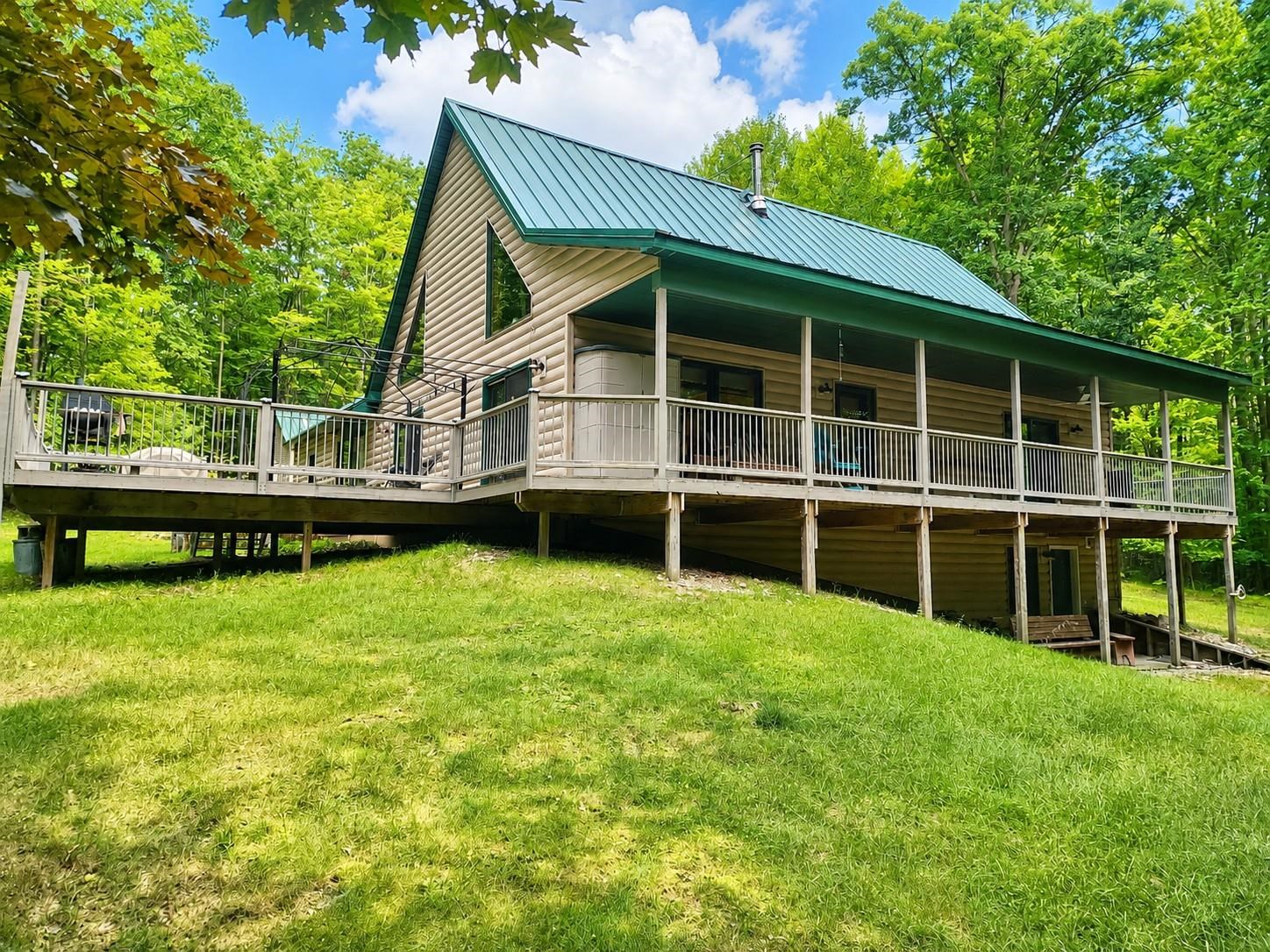 4910 Apple Drive, Farwell MI 48622 photo 1