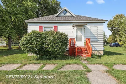 415 E Belle Avenue, Saint Charles MI 48655 home for sale