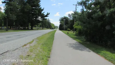 9465 Midland Road, Freeland MI 48623 photo 4
