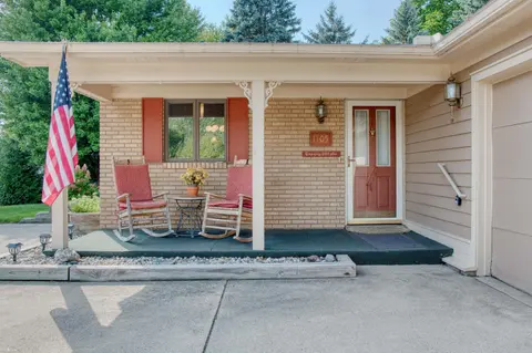 1105 Corlett Drive, Owosso MI 48867-4926 photo 2