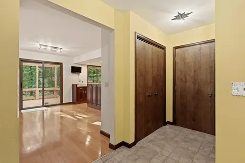 6212 Sturgeon Creek Parkway, Midland MI 48640 photo 5