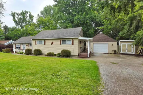 247 Sparling Drive, Saginaw MI 48609 home for sale