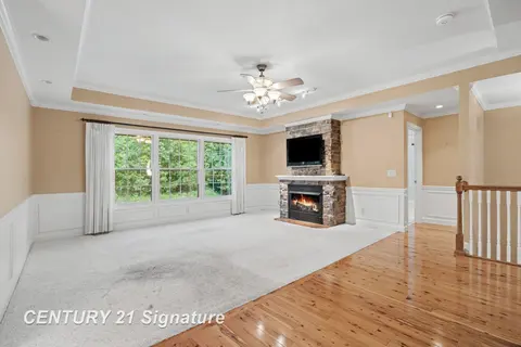 7407 Rock Hollow Ln Lane, Midland MI 48642 photo 5