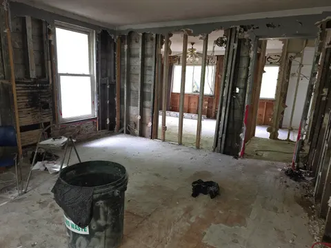 1331 S Jefferson Avenue, Saginaw MI 48601 photo 3
