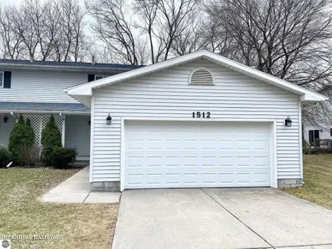 1512 E Gaylord Street # 7, Mount Pleasant MI 48858 photo 2