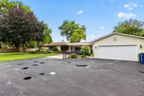 3850 Midland Road, Saginaw MI 48603 photo 2