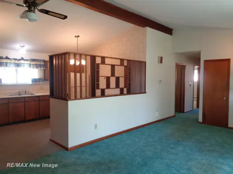 1391 Sauk Lane, Saginaw MI 48638 photo 5