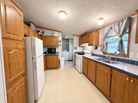1861 E East Stockwell Road, Harrison MI 48625 photo 5