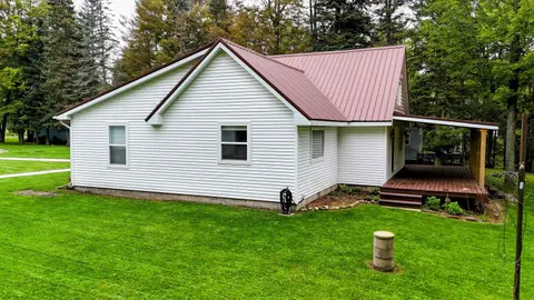 43 White Tail Trail, Gladwin MI 48624 photo 5