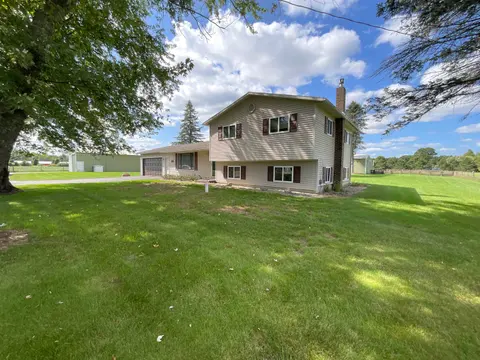 191 N Hockaday Road, Gladwin MI 48624 photo 3