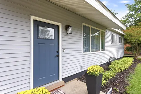 1414 Clay Street, Midland MI 48642 photo 3