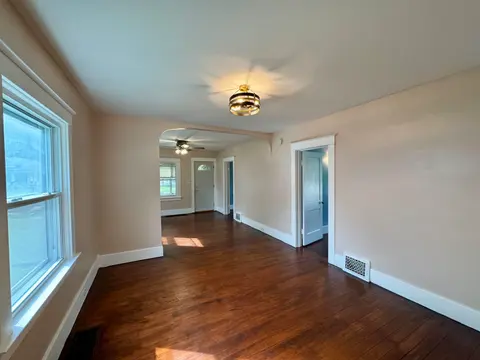 1812 Allegan Street, Saginaw MI 48602 photo 4