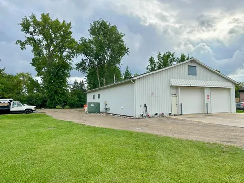 2869 Vogue Boulevard, Saginaw MI 48603 commercial property for sale