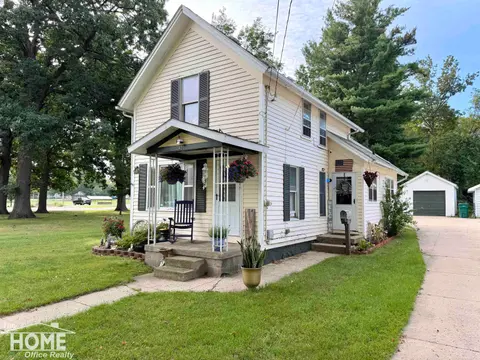 420 E King Street, Owosso MI 48867 home for sale