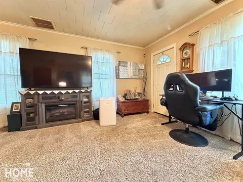 420 E King Street, Owosso MI 48867 photo 5