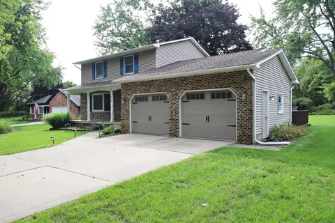306 N Hampton Drive, Durand MI 48429 photo 3