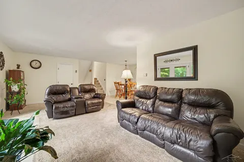 11495 Geddes Road, Freeland MI 48623 photo 4
