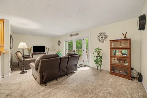 11495 Geddes Road, Freeland MI 48623 photo 5