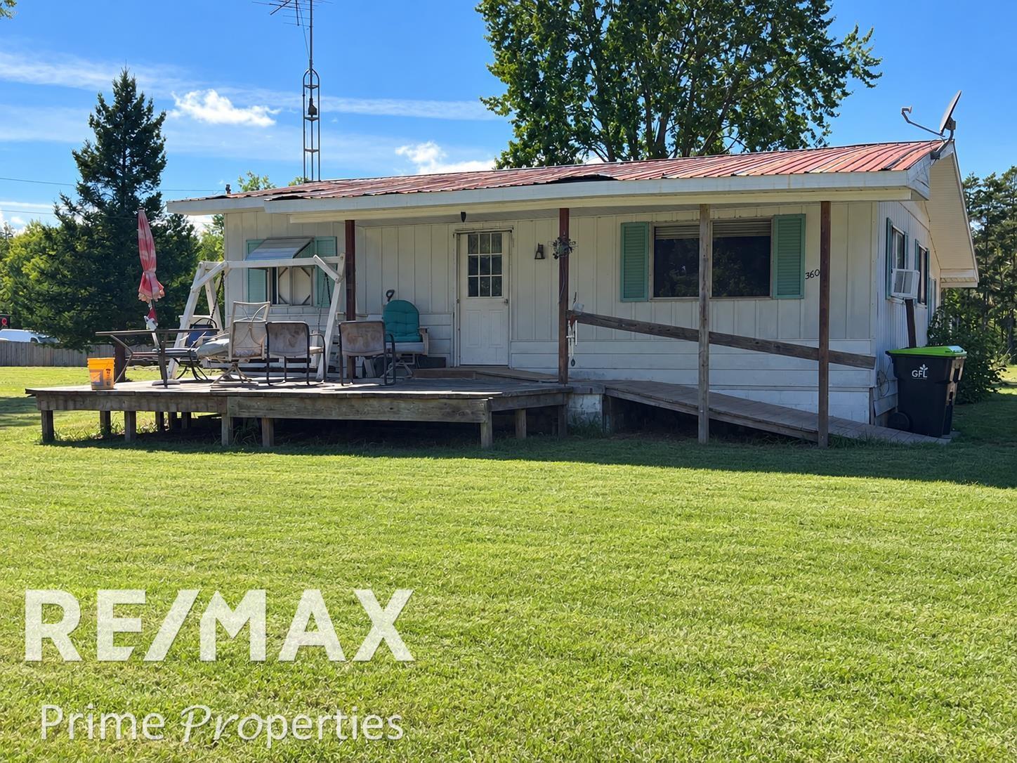 3606 Angus Street, Standish MI 48658-9710 photo 1