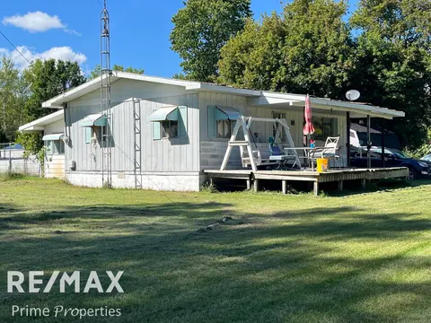3606 Angus Street, Standish MI 48658-9710 photo 3