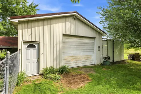4621 Hurds Corner Road, Mayville MI 48744 photo 5