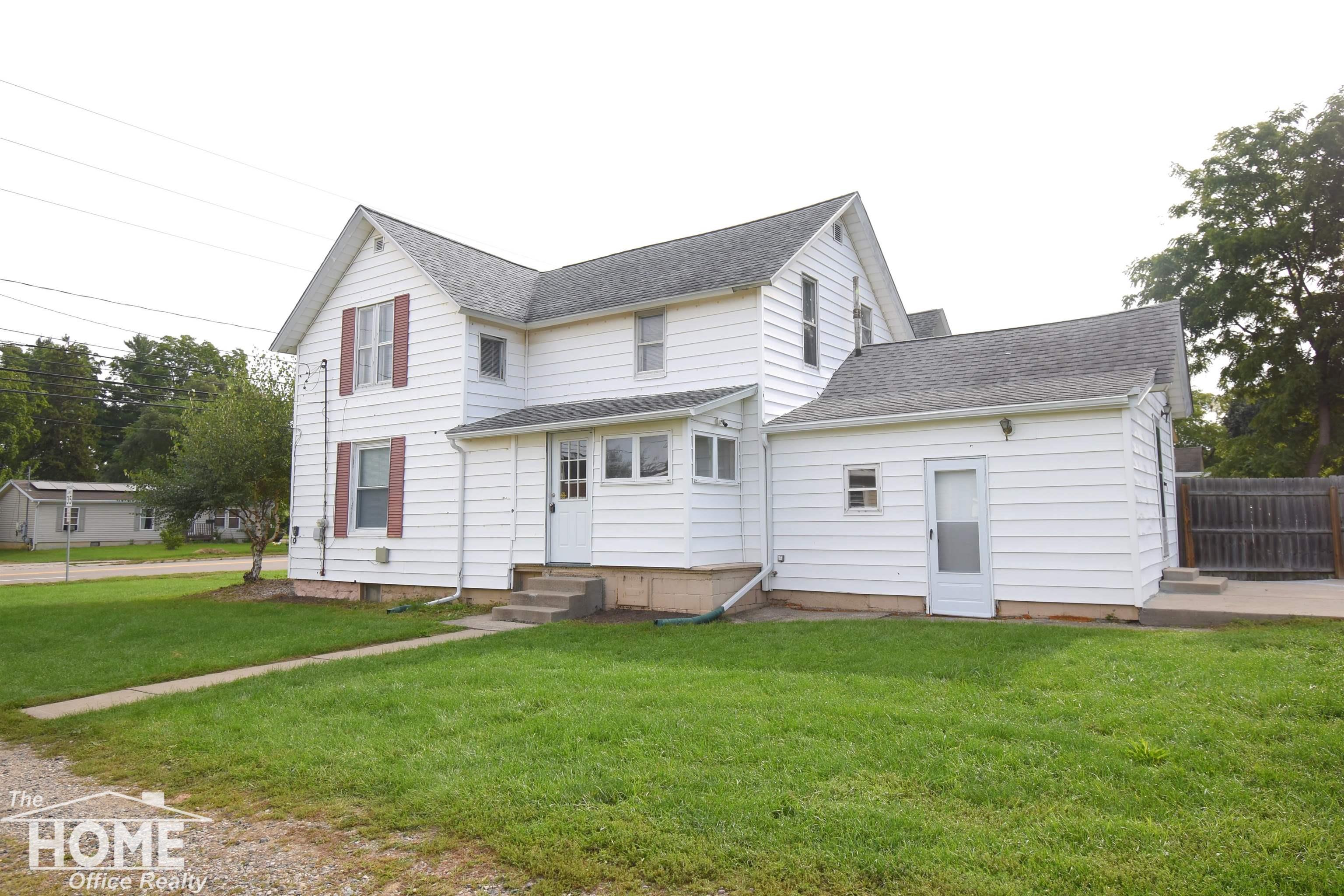 706 Corunna Avenue, Owosso MI 48867 photo 1