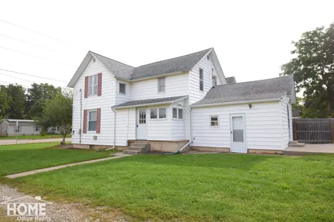 706 Corunna Avenue, Owosso MI 48867 home for sale