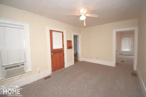 706 Corunna Avenue, Owosso MI 48867 photo 5