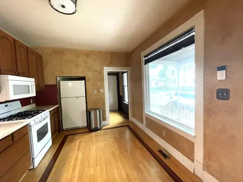 515 Fremont Avenue, Bay City MI 48708 photo 3