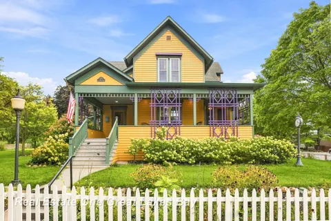 127 E North Street, Ithaca MI 48847 photo 4