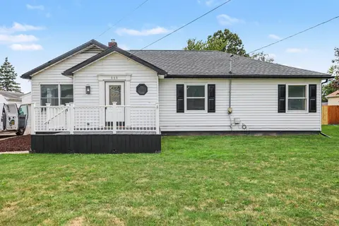 113 Maple Street, Auburn MI 48611 photo 2
